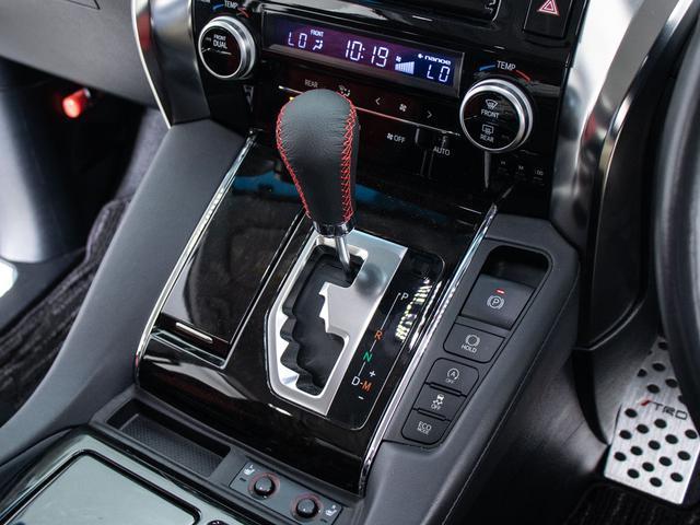 ヴェルファイア ２．５Ｚ　Ｇエディション　（点検記録簿８枚）（黒革シート）（エグゼクティブシート）（社外２０インチホイール）後席モニター／全周囲カメラ／大画面ナビ／パワーシート／両側自動ドア／クルーズコントロール／ＡＣ１００Ｖ電源（34枚目）