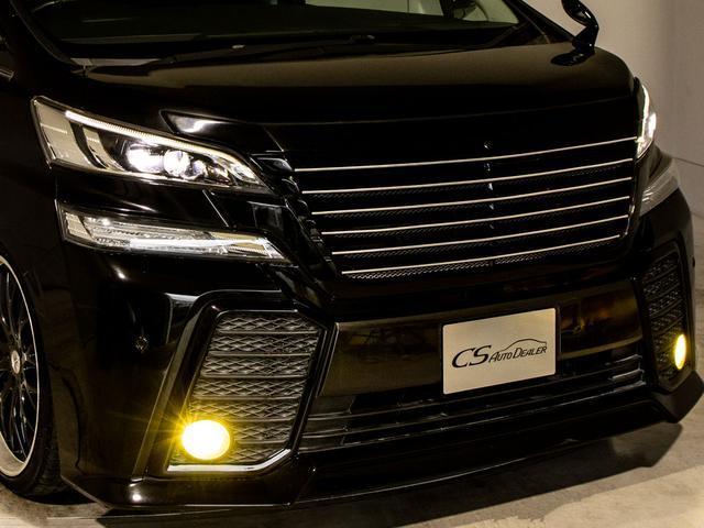 ヴェルファイア ２．５Ｚ　（禁煙車）（点検記録簿６枚）（サンルーフ）（社外２１インチアルミ＆車高調）グリル＆テールランプカスタム／純正ＳＤナビ／後席モニター／黒革調シートカバー／両側自動ドア／バックカメラ／ＡＣ１００Ｖ電源／（14枚目）
