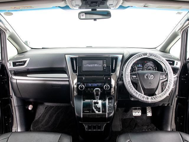 ヴェルファイア ２．５Ｚ　（禁煙車）（点検記録簿６枚）（サンルーフ）（社外２１インチアルミ＆車高調）グリル＆テールランプカスタム／純正ＳＤナビ／後席モニター／黒革調シートカバー／両側自動ドア／バックカメラ／ＡＣ１００Ｖ電源／（34枚目）