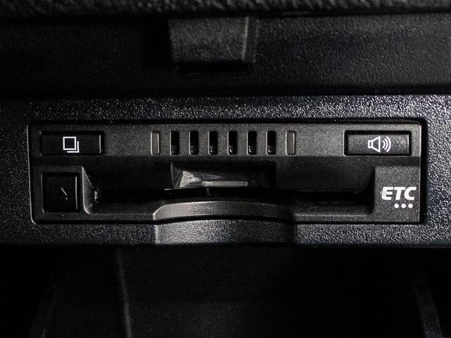 ヴェルファイア ２．５Ｚ　（禁煙車）（点検記録簿６枚）（サンルーフ）（社外２１インチアルミ＆車高調）グリル＆テールランプカスタム／純正ＳＤナビ／後席モニター／黒革調シートカバー／両側自動ドア／バックカメラ／ＡＣ１００Ｖ電源／（35枚目）