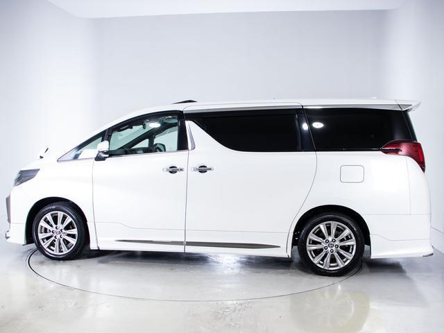 アルファード ２．５Ｓ　タイプゴールド　（禁煙・ワンオーナー車）（サンルーフ）（モデリスタフルエアロ）（グリルカスタム）ナビ機能付ディスプレイオーディオ／後席モニター／トヨタセーフティセンス／踏み間違い防止装置／３眼ＬＥＤヘッドライト／（19枚目）