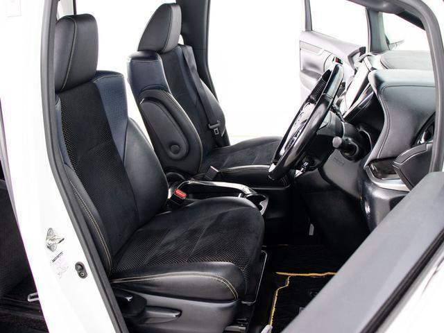 ヴェルファイア ２．５Ｚ　Ａエディション　ゴールデンアイズ　（点検記録簿９枚）（エアロカスタム）（アルパインＢＩＧ－Ｘ１１型ナビ）（後席モニター）両側自動ドア／パワーバックドア／前車追従レーダークルーズ／衝突被害軽減ブレーキ／踏み間違防止装置／ＡＣ１００Ｖ電源（23枚目）