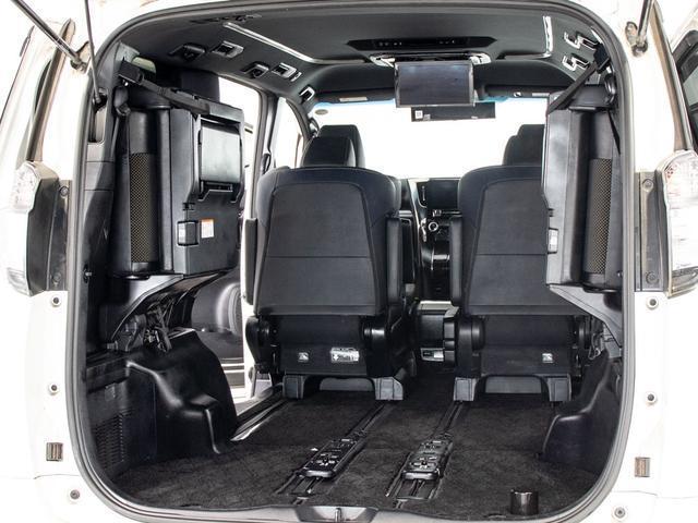 ヴェルファイア ２．５Ｚ　Ａエディション　ゴールデンアイズ　（点検記録簿９枚）（エアロカスタム）（アルパインＢＩＧ－Ｘ１１型ナビ）（後席モニター）両側自動ドア／パワーバックドア／前車追従レーダークルーズ／衝突被害軽減ブレーキ／踏み間違防止装置／ＡＣ１００Ｖ電源（28枚目）