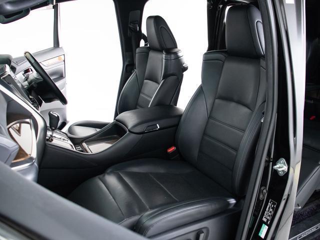 アルファードハイブリッド エグゼクティブラウンジ (禁煙車)(点検記録簿12枚)(黒本革)(JBLサウンド)全方位カメラ/後席モニター/前車追従レーダークルーズ/衝突被害軽減ブレーキ/踏み間違い防止装置/自動ハイビーム/両側自動ドア/1500W給電/(26枚目)