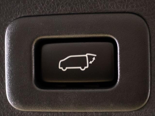 アルファードハイブリッド エグゼクティブラウンジ (禁煙車)(点検記録簿12枚)(黒本革)(JBLサウンド)全方位カメラ/後席モニター/前車追従レーダークルーズ/衝突被害軽減ブレーキ/踏み間違い防止装置/自動ハイビーム/両側自動ドア/1500W給電/(37枚目)