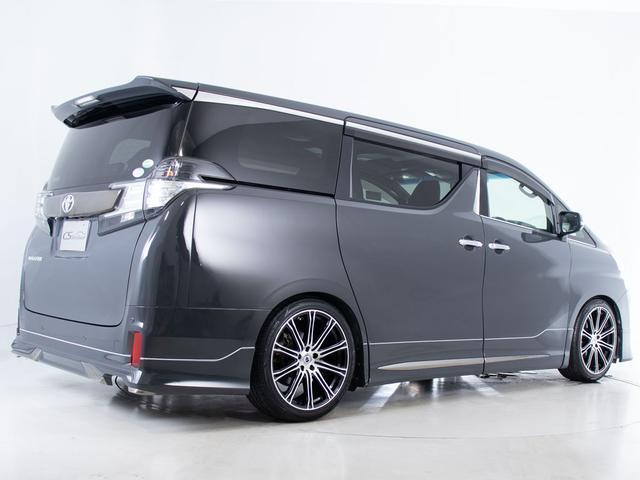 ヴェルファイア ２．５Ｚ　Ａエディション　ゴールデンアイズ　（禁煙車）（ＢＭＷ純正色ドラバイトグレー）（サンルーフ）（モデリスタエアロ）ＷＯＲＫ２０インチアルミ／ＡＣ１００Ｖ電源／両側電動スライドドア／パワーバックドア／クリアランスソナー／後席モニター（19枚目）