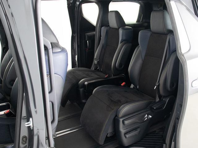 ヴェルファイア ２．５Ｚ　Ａエディション　ゴールデンアイズ　（禁煙車）（ＢＭＷ純正色ドラバイトグレー）（サンルーフ）（モデリスタエアロ）ＷＯＲＫ２０インチアルミ／ＡＣ１００Ｖ電源／両側電動スライドドア／パワーバックドア／クリアランスソナー／後席モニター（28枚目）