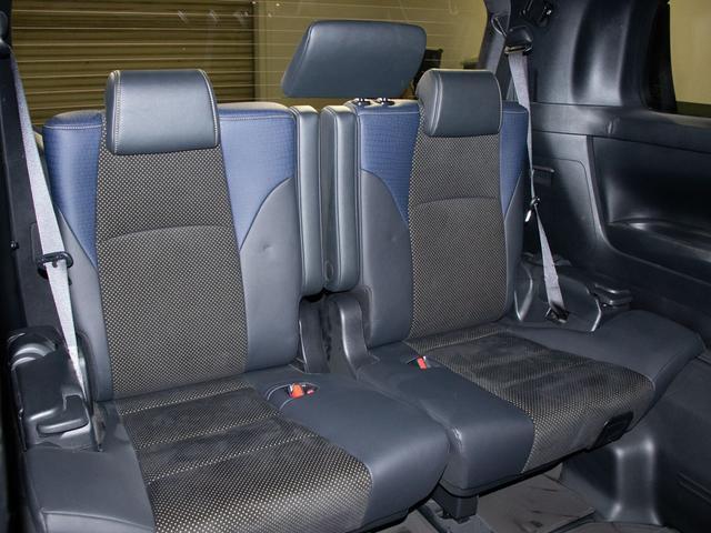 ヴェルファイア ２．５Ｚ　Ａエディション　ゴールデンアイズ　（禁煙車）（ＢＭＷ純正色ドラバイトグレー）（サンルーフ）（モデリスタエアロ）ＷＯＲＫ２０インチアルミ／ＡＣ１００Ｖ電源／両側電動スライドドア／パワーバックドア／クリアランスソナー／後席モニター（29枚目）