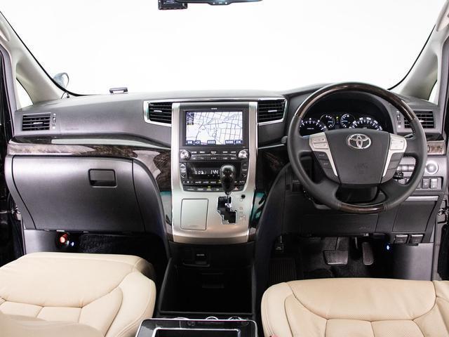 アルファード ２４０Ｓ　Ｃパッケージ　（禁煙車）（点検記録簿８枚）（プレミアムサウンド）（後席モニター）白革調シートカバー／両側自動ドア／パワーバックドア／エグゼクティブシート／純正ＨＤＤナビ／バックカメラ／クルーズコントロール／（35枚目）