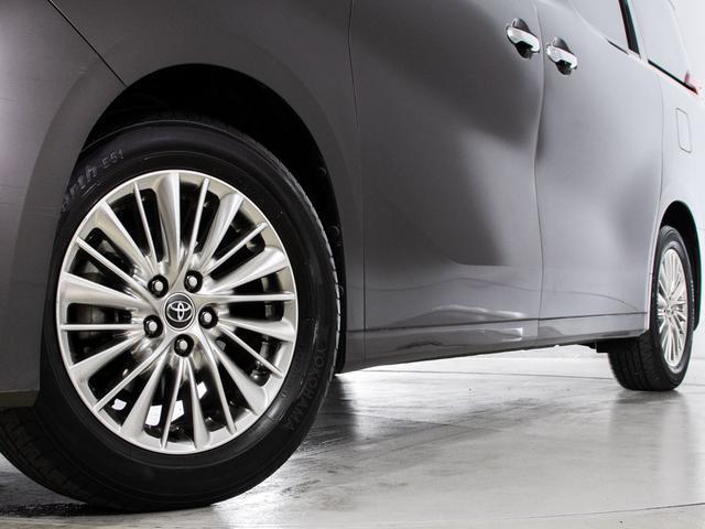アルファード ２．５Ｇ　（禁煙・ワンオーナー車）（冷暖房ベージュ革）（純正９型ナビ）（後席モニター）トヨタセーフティセンス／踏み間違い防止装置／デジタルインナーミラー／自動ハイビーム／両側自動ドア／バックカメラ／（16枚目）