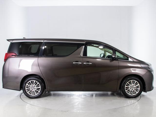 アルファード ２．５Ｇ　（禁煙・ワンオーナー車）（冷暖房ベージュ革）（純正９型ナビ）（後席モニター）トヨタセーフティセンス／踏み間違い防止装置／デジタルインナーミラー／自動ハイビーム／両側自動ドア／バックカメラ／（22枚目）