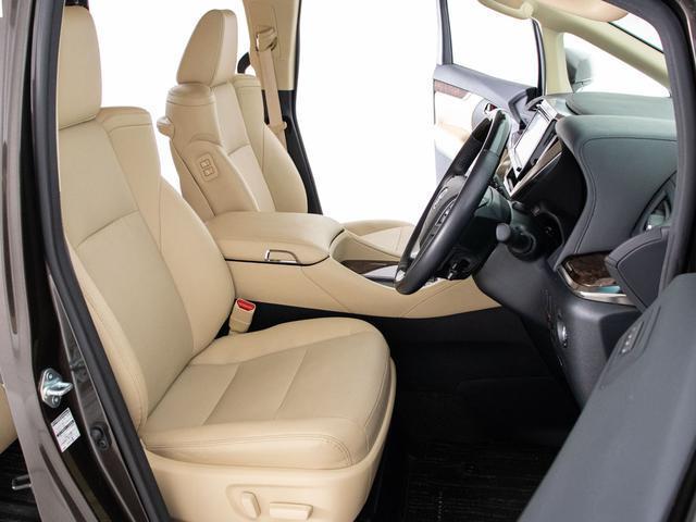 アルファード ２．５Ｇ　（禁煙・ワンオーナー車）（冷暖房ベージュ革）（純正９型ナビ）（後席モニター）トヨタセーフティセンス／踏み間違い防止装置／デジタルインナーミラー／自動ハイビーム／両側自動ドア／バックカメラ／（25枚目）