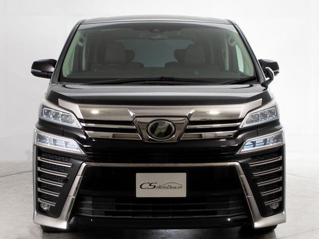 ヴェルファイア ２．５Ｚ　Ｇエディション　（禁煙車）（社外２０インチアルミ）（冷暖房黒革）（純正１０型ナビ）後席モニター／トヨタセーフティセンス／踏み間違い防止装置／３眼ＬＥＤヘッドライト／両側自動ドア／パワーバックドア／エグゼクティブシート（13枚目）
