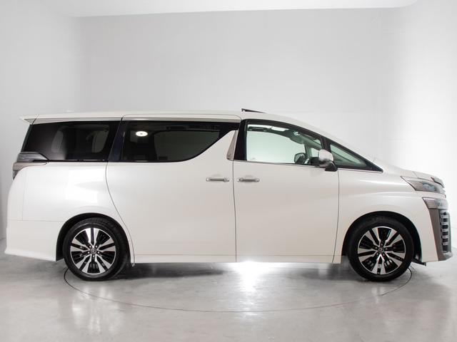 ヴェルファイア ２．５Ｚ　Ｇエディション　（禁煙ワンオーナー車）（サンルーフ）（冷暖房黒革）（純正９型ナビ）後席モニター／トヨタセーフティセンス／踏み間違い防止装置／デジタルインナーミラー／エグゼクティブシート／両側自動ドア／パワーバックドア（21枚目）