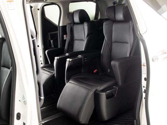 ヴェルファイア ２．５Ｚ　Ｇエディション　（禁煙ワンオーナー車）（サンルーフ）（冷暖房黒革）（純正９型ナビ）後席モニター／トヨタセーフティセンス／踏み間違い防止装置／デジタルインナーミラー／エグゼクティブシート／両側自動ドア／パワーバックドア（27枚目）