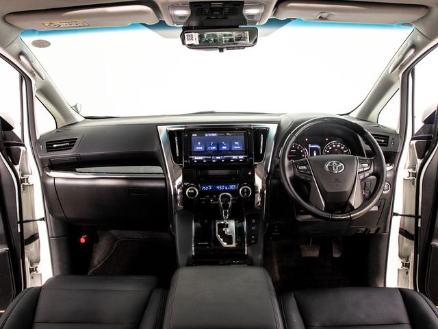 ヴェルファイア ２．５Ｚ　Ｇエディション　（禁煙ワンオーナー車）（サンルーフ）（冷暖房黒革）（純正９型ナビ）後席モニター／トヨタセーフティセンス／踏み間違い防止装置／デジタルインナーミラー／エグゼクティブシート／両側自動ドア／パワーバックドア（40枚目）