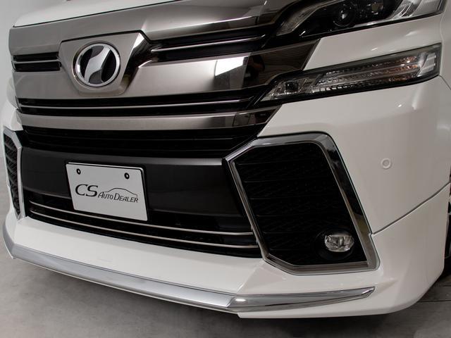 ヴェルファイア ２．５Ｚ　Ｇエディション　（点検記録簿６枚）（エアロ＆ルーフブラックカスタム）（エグゼクティブシート）（純正９型ナビ）後席モニター／両側自動ドア／パワーバックドア／バックカメラ／クルーズコントロール／クリアランスソナー／（12枚目）