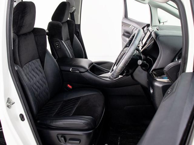 ヴェルファイア ２．５Ｚ　Ｇエディション　（点検記録簿６枚）（エアロ＆ルーフブラックカスタム）（エグゼクティブシート）（純正９型ナビ）後席モニター／両側自動ドア／パワーバックドア／バックカメラ／クルーズコントロール／クリアランスソナー／（24枚目）