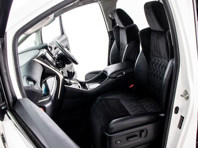 ヴェルファイア ２．５Ｚ　Ｇエディション　（点検記録簿６枚）（エアロ＆ルーフブラックカスタム）（エグゼクティブシート）（純正９型ナビ）後席モニター／両側自動ドア／パワーバックドア／バックカメラ／クルーズコントロール／クリアランスソナー／（25枚目）