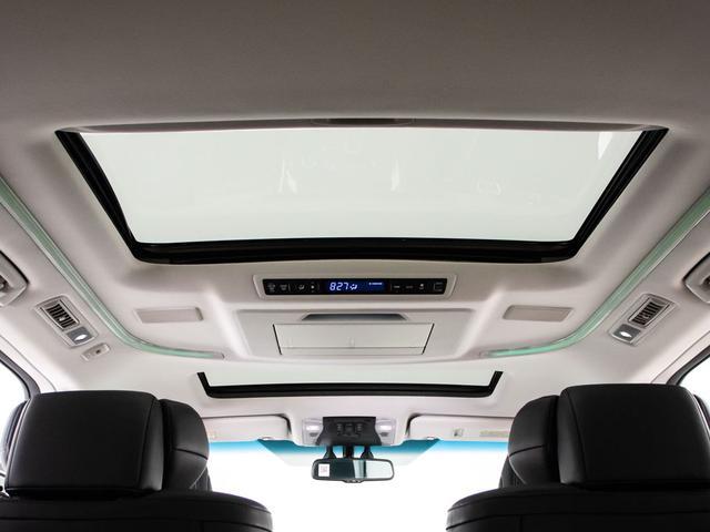 アルファードハイブリッド ＳＲ　Ｃパッケージ　（禁煙車）（サンルーフ）（モデリスタフルエアロ）（黒本革）ＪＢＬサウンド／パーキングアシスト／後席モニター／両側自動ドア／パワーバックドア／バックカメラ／ＡＣ１００Ｖ電源／クリアランスソナー／（9枚目）