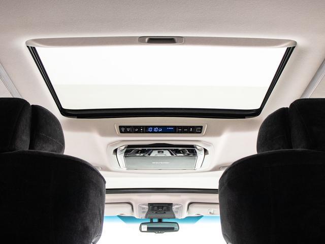 ヴェルファイア ２．５Ｚ　Ｇエディション　（禁煙車）（サンルーフ）（シルクブレイズエアロ）（ＷＯＲＫ２０インチアルミ）車高調／アルパインＢＩＧ－Ｘ１１型ナビ／後席モニター／両側自動ドア／パワーバックドア／クルーズコントロール／クリアランスソナ（7枚目）