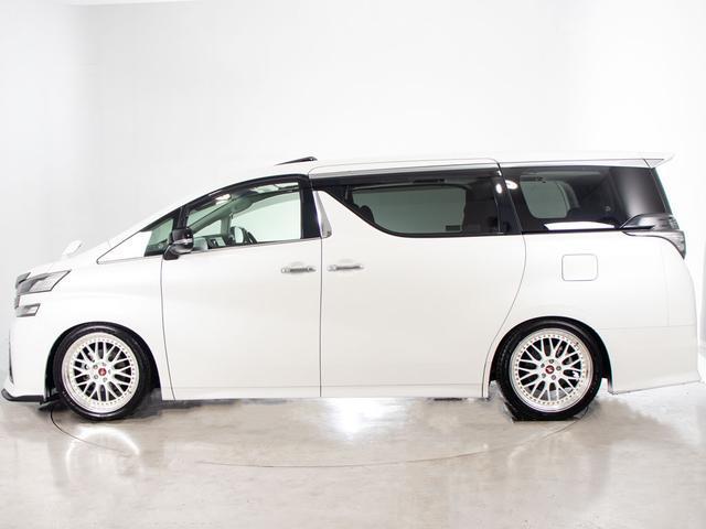 ヴェルファイア ２．５Ｚ　Ｇエディション　（禁煙車）（サンルーフ）（シルクブレイズエアロ）（ＷＯＲＫ２０インチアルミ）車高調／アルパインＢＩＧ－Ｘ１１型ナビ／後席モニター／両側自動ドア／パワーバックドア／クルーズコントロール／クリアランスソナ（17枚目）