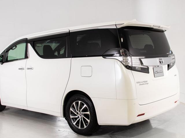 ヴェルファイア 3.5エグゼクティブラウンジ (点検記録簿8枚)(サンルーフ)(黒本革)(JBLサウンド)全方位カメラ/後席モニター/前車追従レーダークルーズ/衝突被害軽減ブレーキ/踏み間違い防止装置/両側自動ドア/パワーバックドア/AC100V(19枚目)