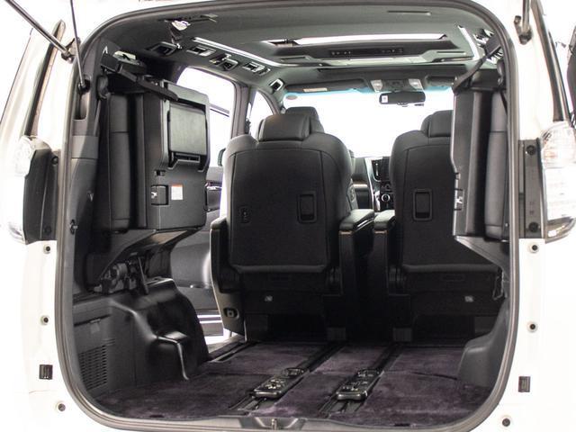 ヴェルファイア ３．５エグゼクティブラウンジ　（禁煙車）（サンルーフ）（黒本革）（ＪＢＬサウンド）全方位カメラ／後席モニター／前車追従レーダークルーズ／衝突被害軽減ブレーキ／踏み間違い防止装置／両側自動ドア／パワーバックドア／ＡＣ１００Ｖ電源／（31枚目）