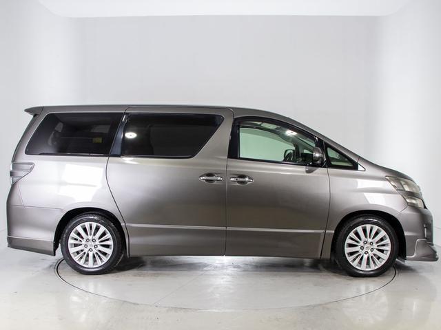 ヴェルファイア ２．４Ｚ　（禁煙＆ワンオーナー車両）（後席モニター）両側電動スライドドア／純正ＪＤＤナビ／バックカメラ／ＡＣ１００Ｖ電源／後席オットマン／クリアランスソナー／フルセグＴＶ／Ｂｌｕｅｔｏｏｔｈ接続／ＨＩＤライト（14枚目）