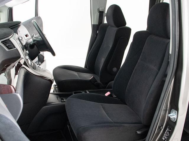 ヴェルファイア ２．４Ｚ　（禁煙＆ワンオーナー車両）（後席モニター）両側電動スライドドア／純正ＪＤＤナビ／バックカメラ／ＡＣ１００Ｖ電源／後席オットマン／クリアランスソナー／フルセグＴＶ／Ｂｌｕｅｔｏｏｔｈ接続／ＨＩＤライト（27枚目）