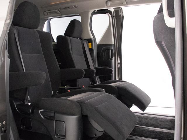 ヴェルファイア ２．４Ｚ　（禁煙＆ワンオーナー車両）（後席モニター）両側電動スライドドア／純正ＪＤＤナビ／バックカメラ／ＡＣ１００Ｖ電源／後席オットマン／クリアランスソナー／フルセグＴＶ／Ｂｌｕｅｔｏｏｔｈ接続／ＨＩＤライト（28枚目）