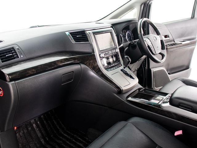 ヴェルファイアハイブリッド ＺＲ　Ｇエディション　（サンルーフ）（モデリスタフルエアロ）（社外２０インチアルミ＆車高調）（黒本革）エグゼクティブシート／純正ＨＤＤナビ／後席モニター／両側自動ドア／パワーバックドア／クルーズコントロール／ＡＣ１００Ｖ（41枚目）