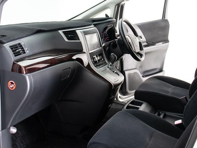 アルファード 240S (禁煙車)(サンルーフ)(社外20インチアルミ&ダウンサス)(両側自動ドア)純正HDDナビ/後席モニター/バックカメラ/クリアランスソナー/ビルトインETC/Bluetooth接続/フルセグTV/(34枚目)