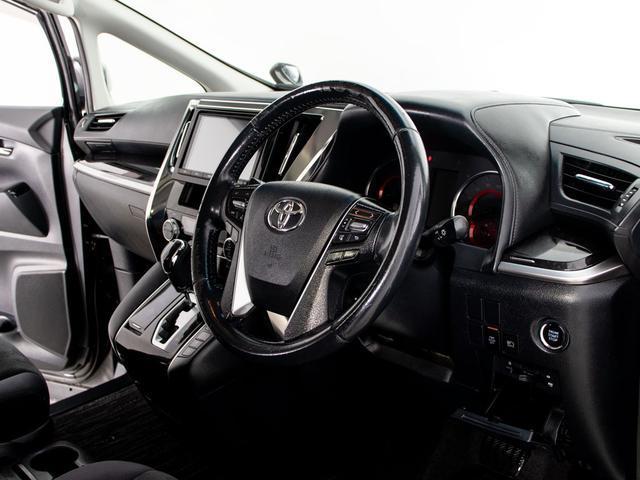 ヴェルファイア ２．５Ｚ　（禁煙車）（ツインサンルーフ）（トヨタセーフティセンス）（８人乗りフルフラットシート）後席モニター／両側電動スライドドア／バックカメラ／クリアランスソナー／フルセグＴＶ／Ｂｌｕｅｔｏｏｔｈ接続（33枚目）