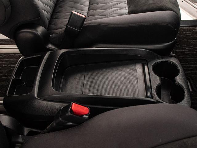 ヴェルファイア ２．５Ｚ　（禁煙車）（ツインサンルーフ）（トヨタセーフティセンス）（８人乗りフルフラットシート）後席モニター／両側電動スライドドア／バックカメラ／クリアランスソナー／フルセグＴＶ／Ｂｌｕｅｔｏｏｔｈ接続（34枚目）