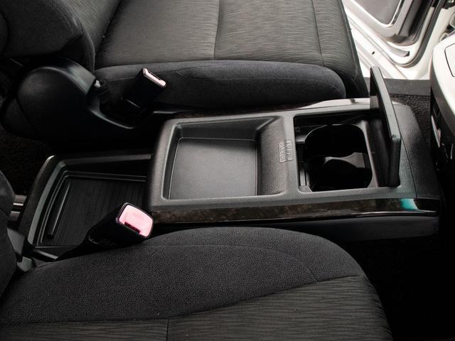 ヴェルファイア ２．４Ｚ　Ｇエディション　（ツインサンルーフ）（後席モニター）（エグゼクティブシート）（パワーバックドア）両側電動スライドドア／社外１９インチホイール／パワーシート／シートメモリー／クルーズコントロール／バックカメラ／ＥＴＣ（41枚目）