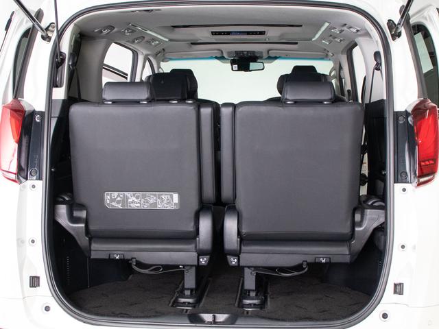 ヴェルファイア ２．５Ｚ　Ｇエディション　（禁煙車）（モデリスタエアロ）（トヨタセーフティセンス）（サンルーフ）黒合皮エグゼクティブシート／１０インチ大画面ナビ／後席モニター／両側電動スライドドア／パワーバックドア／３眼ＬＥＤヘッドライト（30枚目）