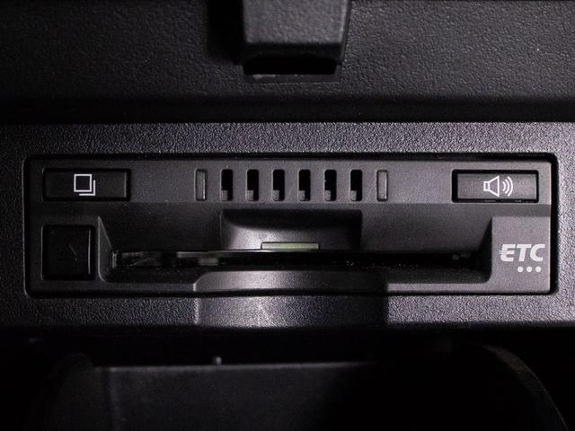 ヴェルファイア ２．５Ｚ　Ｇエディション　（禁煙車）（モデリスタエアロ）（トヨタセーフティセンス）（サンルーフ）黒合皮エグゼクティブシート／１０インチ大画面ナビ／後席モニター／両側電動スライドドア／パワーバックドア／３眼ＬＥＤヘッドライト（40枚目）