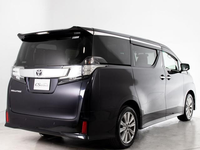 ヴェルファイア 2.5Z (禁煙車)(8人乗りフルフラットシート)(後席モニター)(両側電動スライドドア)4WD/バックカメラ/クリアランスソナー/LEDヘッドライト/Bluetooth接続/フルセグTV/(17枚目)