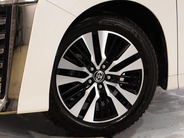 ヴェルファイア 2.5Z Gエディション (禁煙車)(冷暖房黒革)(エグゼクティブシート)(両側自動ドア)パワーバックドア/トヨタセーフティセンス/踏み間違い防止装置/デジタルインナーミラー/3眼LEDヘッドライト/AC100V電源/(13枚目)