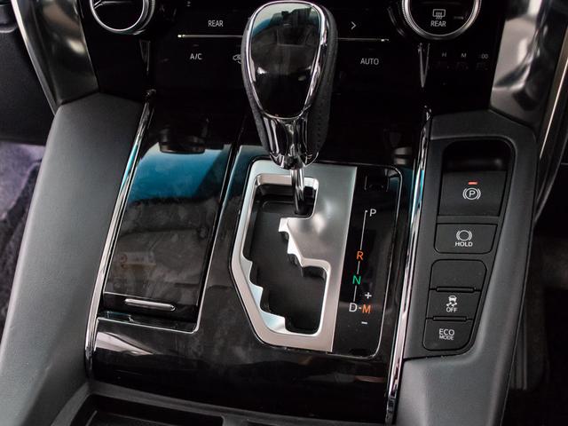 ヴェルファイア 2.5Z Gエディション (禁煙車)(冷暖房黒革)(エグゼクティブシート)(両側自動ドア)パワーバックドア/トヨタセーフティセンス/踏み間違い防止装置/デジタルインナーミラー/3眼LEDヘッドライト/AC100V電源/(36枚目)