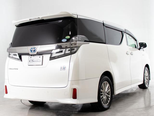 ヴェルファイアハイブリッド ZR Gエディション (ワンオーナー車)(サンルーフ)(冷暖房黒本革)(純正10型ナビ)後席モニター/トヨタセーフティセンス/両側自動ドア/パワーバックドア/AC100V電源/エグゼクティブシート/新品タイヤ/(16枚目)