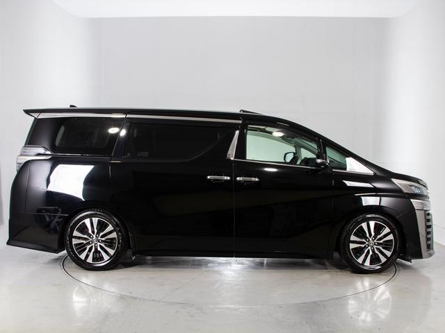 ヴェルファイア ２．５Ｚ　Ｇエディション　（禁煙車）（サンルーフ）（ＴＥＩＮ車高調）（１０インチ大画面ナビ）トヨタセーフティセンス／両側電動スライドドア／後席モニター／ＡＣ１００Ｖ電源／パワーバックドア／黒合皮エグゼクティブシート／フルセグ（16枚目）