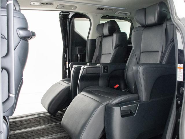 ヴェルファイア ２．５Ｚ　Ｇエディション　（禁煙車）（サンルーフ）（ＴＥＩＮ車高調）（１０インチ大画面ナビ）トヨタセーフティセンス／両側電動スライドドア／後席モニター／ＡＣ１００Ｖ電源／パワーバックドア／黒合皮エグゼクティブシート／フルセグ（27枚目）