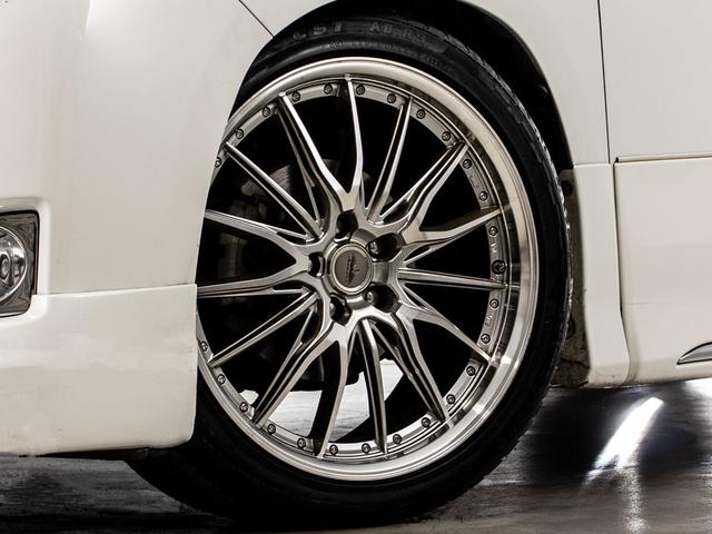 アルファード ２４０Ｘ　（８人乗りフルフラットシート）（社外２０インチホイール）（ＲＳＲダウンサス）（両側電動スライドドア）社外２０インチホイールバックカメラ／クリアランスソナー／Ｂｌｕｅｔｏｏｔｈ接続／フルセグＴＶ（5枚目）