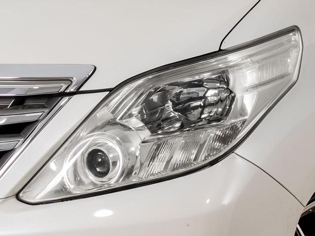 アルファード ２４０Ｘ　（８人乗りフルフラットシート）（社外２０インチホイール）（ＲＳＲダウンサス）（両側電動スライドドア）社外２０インチホイールバックカメラ／クリアランスソナー／Ｂｌｕｅｔｏｏｔｈ接続／フルセグＴＶ（14枚目）