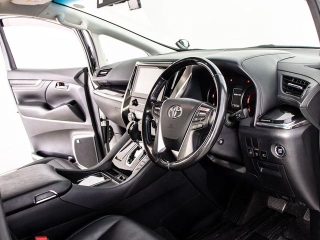 ヴェルファイア 2.5Z Gエディション (サンルーフ)(JBLサウンド)(パーキングアシスト)(トヨタセーフティセンス)黒合皮エグゼクティブシート/BSM/3眼LEDヘッドライト/両側電動スライドドア/パワーバックドア/AC100V電源(44枚目)