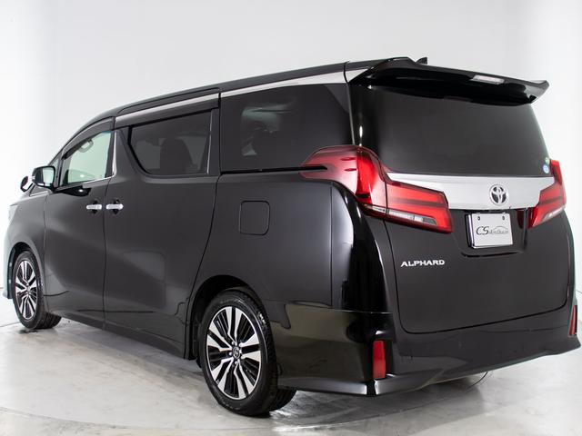 アルファード ２．５Ｓ　Ｃパッケージ　（禁煙車）（冷暖房黒革）（純正１０型ナビ）（後席モニター）トヨタセーフティセンス／踏み間違い防止装置／３眼ＬＥＤヘッドライト／両側自動ドア／パワーバックドア／ＡＣ１００Ｖ電源／エグゼクティブシート／（20枚目）