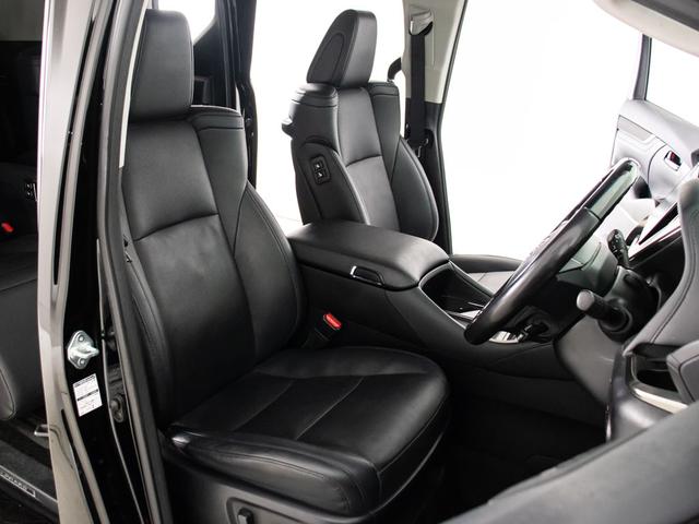 アルファード ２．５Ｓ　Ｃパッケージ　（禁煙車）（冷暖房黒革）（純正１０型ナビ）（後席モニター）トヨタセーフティセンス／踏み間違い防止装置／３眼ＬＥＤヘッドライト／両側自動ドア／パワーバックドア／ＡＣ１００Ｖ電源／エグゼクティブシート／（24枚目）