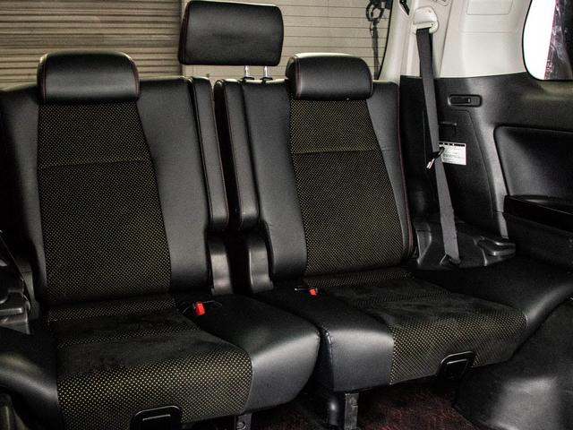 ヴェルファイア 2.4Z ゴールデンアイズII (エンジン対策済)(純正9型ナビ)(後席モニター)(両側自動ドア)パワーバックドア/専用黒ハーフレザーシート/フロント&バックカメラ/AC100V電源/クルーズコントロール/クリアランスソナー/(26枚目)